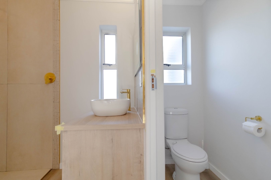 4 Bedroom Property for Sale in Vermont Western Cape